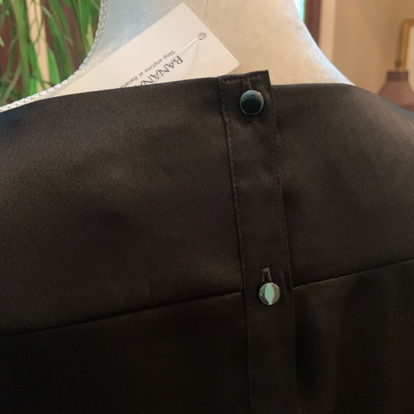 NWT - banana republic classic - bought too small - Picture 3 of 7